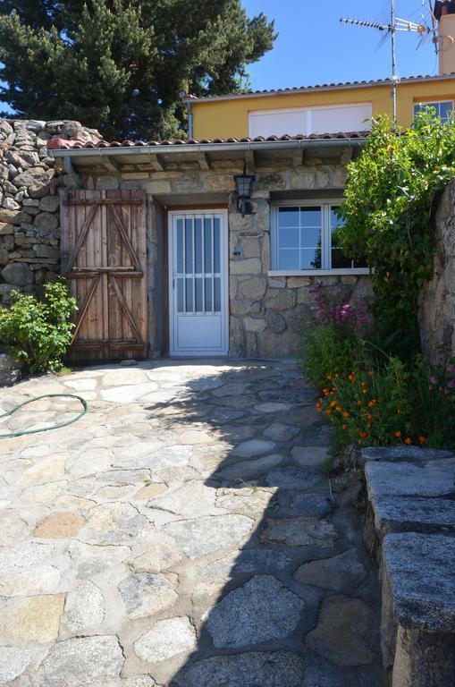 Casa Rural Almanzor นาวาร์เรดอนดา เด เกรโดส ภายนอก รูปภาพ