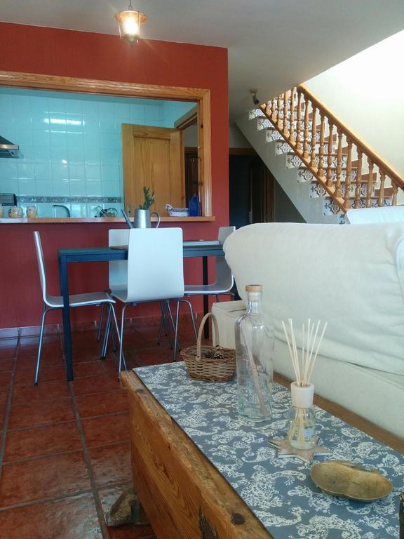 Casa Rural Almanzor นาวาร์เรดอนดา เด เกรโดส ภายนอก รูปภาพ